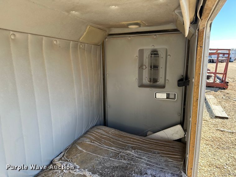 image for item LT9440 34" sleeper