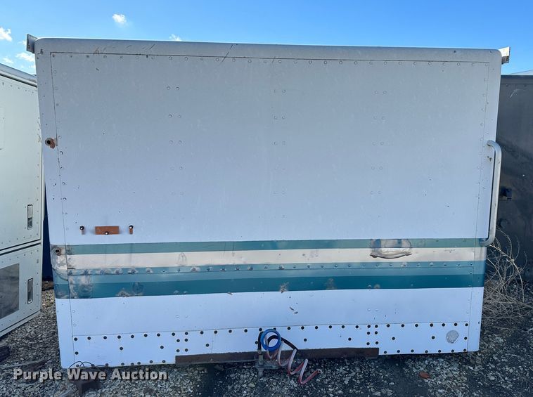 image for item LT9441 (2) 34" sleepers