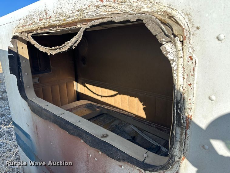 image for item LT9441 (2) 34" sleepers