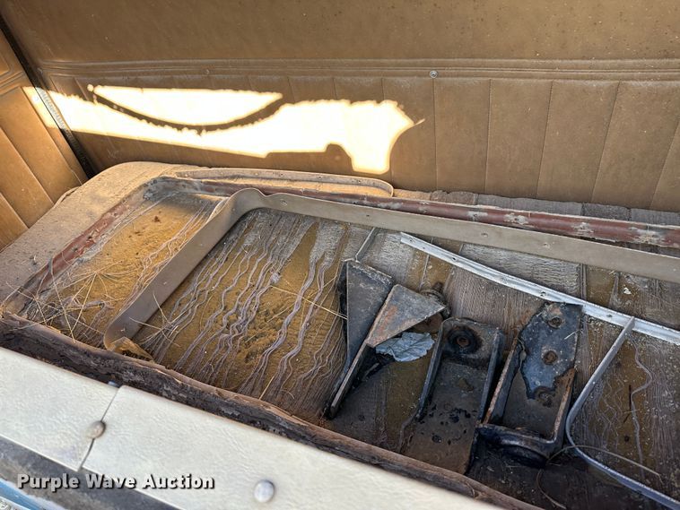 image for item LT9441 (2) 34" sleepers