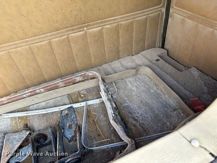 image for item LT9441 (2) 34" sleepers