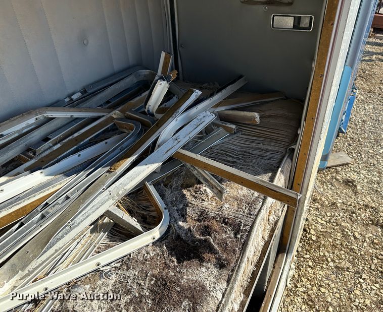 image for item LT9441 (2) 34" sleepers