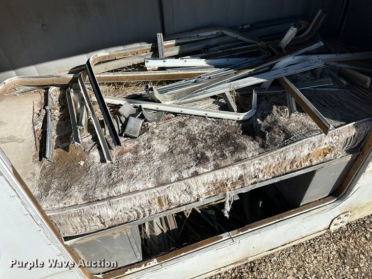 image for item LT9441 (2) 34" sleepers