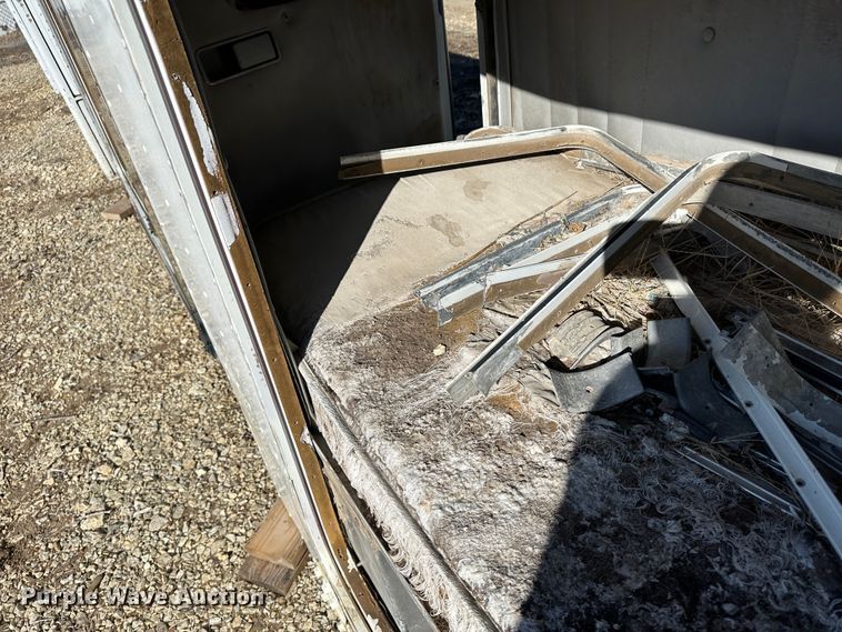 image for item LT9441 (2) 34" sleepers