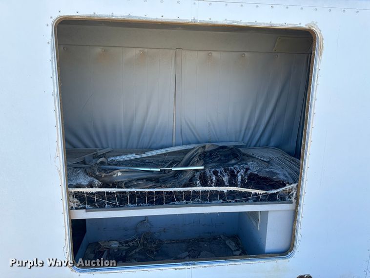 image for item LT9442 (2) 34" sleepers