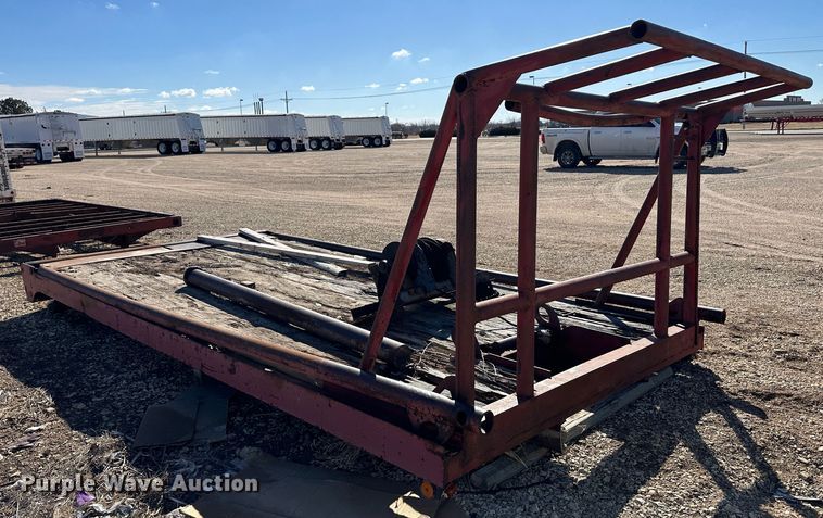 image for item LT9443 Winch bed