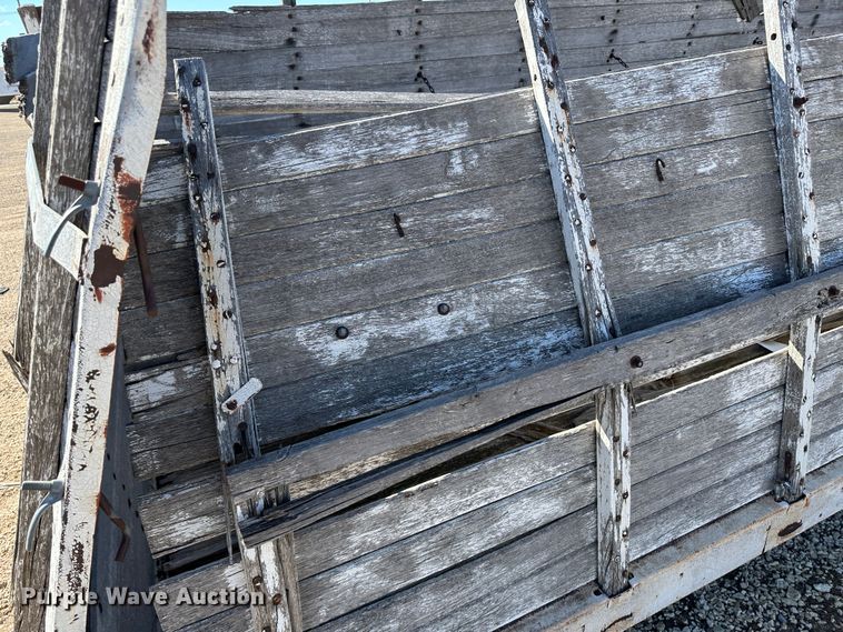 image for item LT9445 Grain truck bed