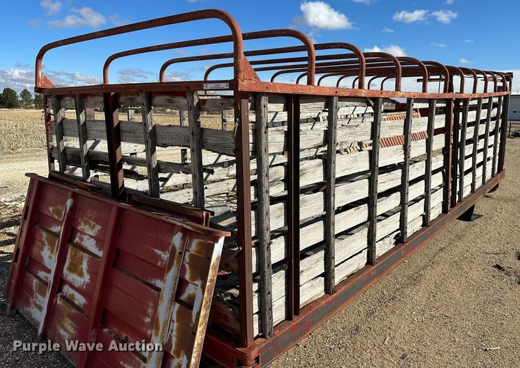 image for item LT9446 Universal body livestock bed