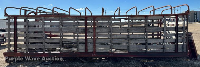 image for item LT9446 Universal body livestock bed