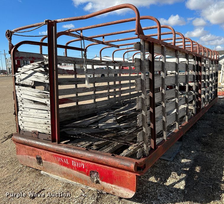 image for item LT9446 Universal body livestock bed