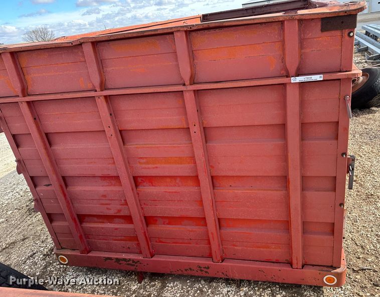 image for item LT9448 Grain truck bed