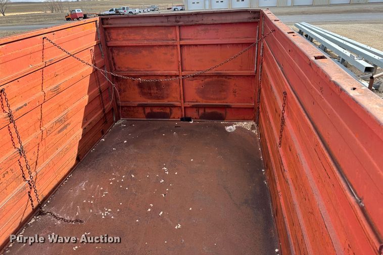 image for item LT9448 Grain truck bed