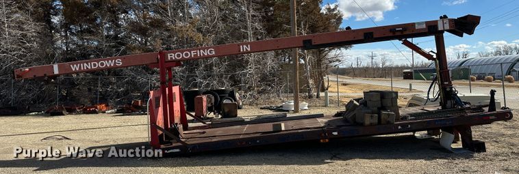 image for item LT9452 Shingle conveyor truck bed