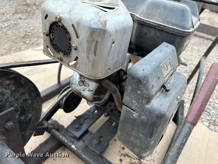 image for item LT9460 Wire roller