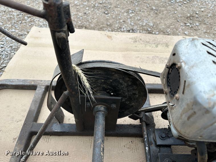 image for item LT9460 Wire roller