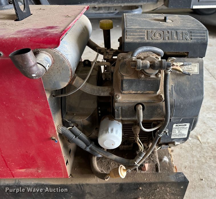 image for item LT9462 Lincoln Electric Ranger 10,000  welder/generator