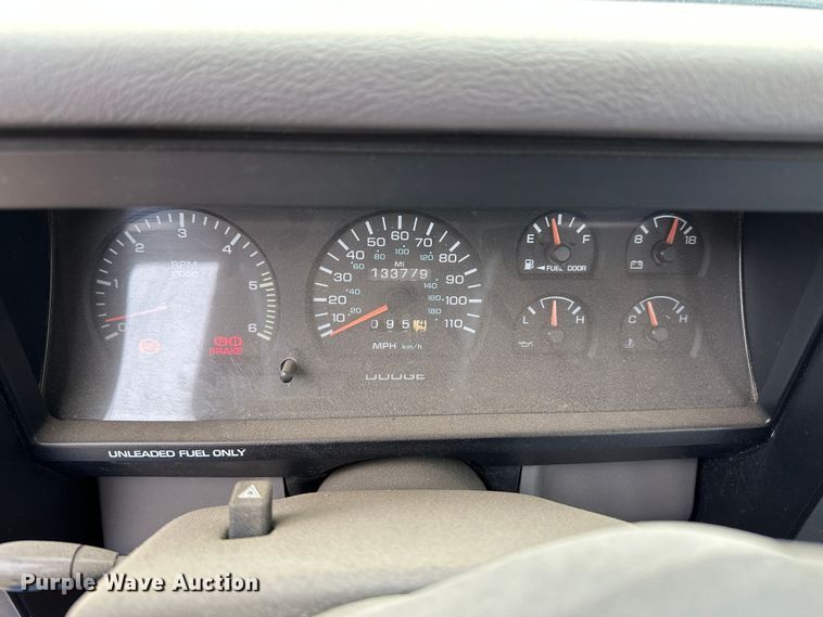 image for item LT9463 1994 Dodge Dakota  Club Cab pickup truck