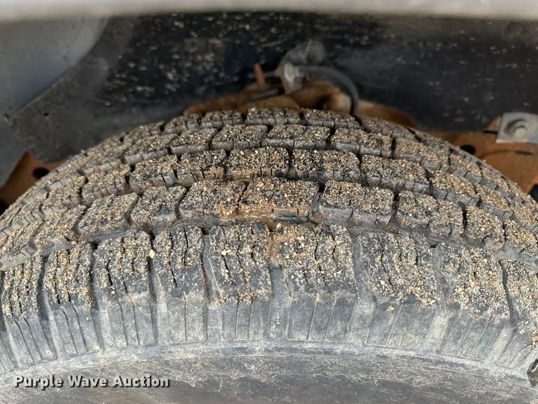 image for item LT9463 1994 Dodge Dakota  Club Cab pickup truck