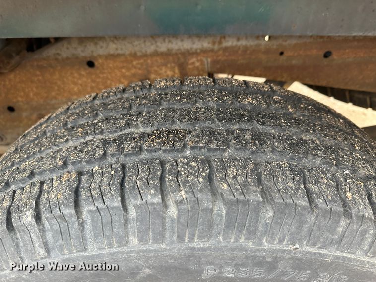 image for item LT9463 1994 Dodge Dakota  Club Cab pickup truck