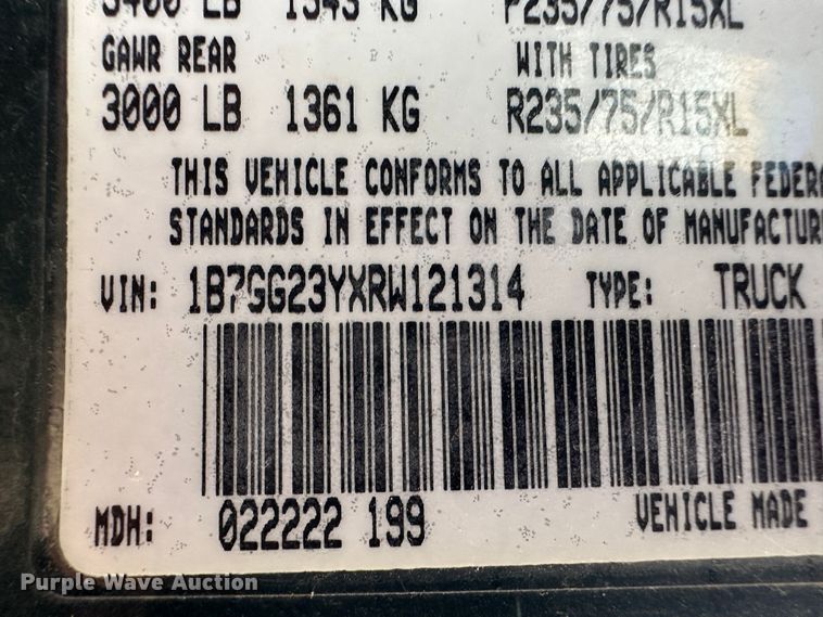 image for item LT9463 1994 Dodge Dakota  Club Cab pickup truck