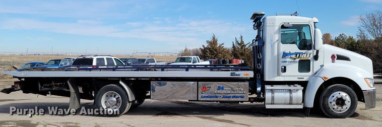 image for item LX9295 2009 Kenworth T270  rollback truck