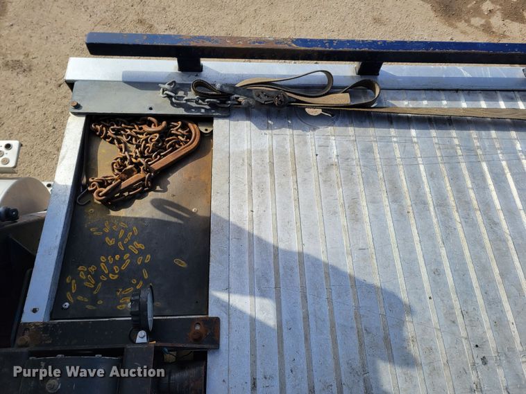 image for item LX9295 2009 Kenworth T270  rollback truck