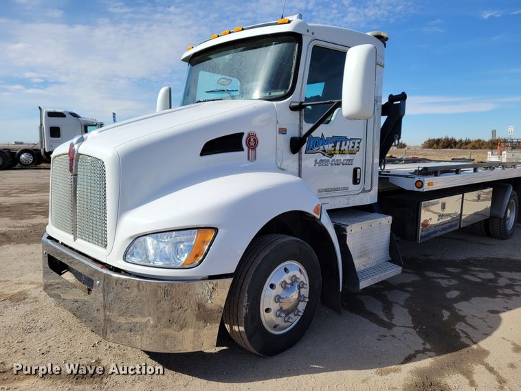 image for item LX9295 2009 Kenworth T270  rollback truck