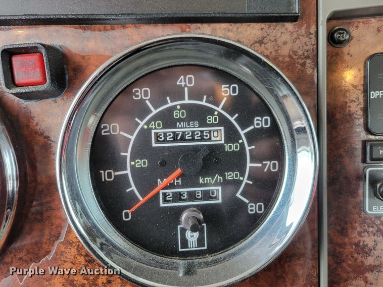 image for item LX9295 2009 Kenworth T270  rollback truck