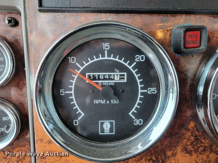 image for item LX9295 2009 Kenworth T270  rollback truck