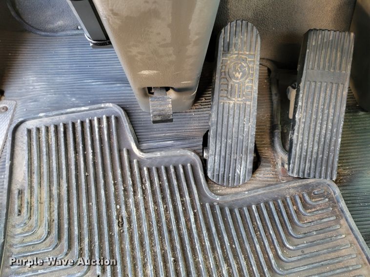 image for item LX9295 2009 Kenworth T270  rollback truck