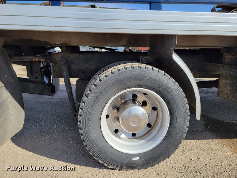 image for item LX9295 2009 Kenworth T270  rollback truck