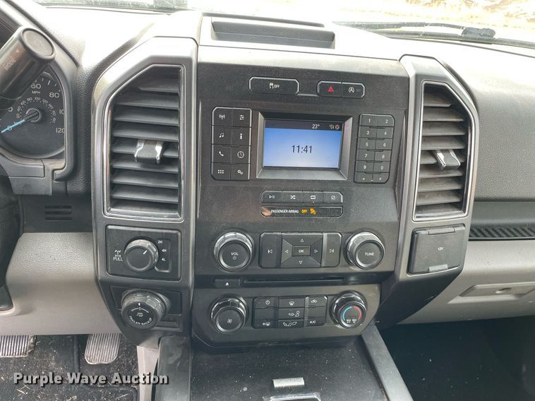 image for item MA9907 2018 Ford F150 XLT  SuperCrew pickup truck