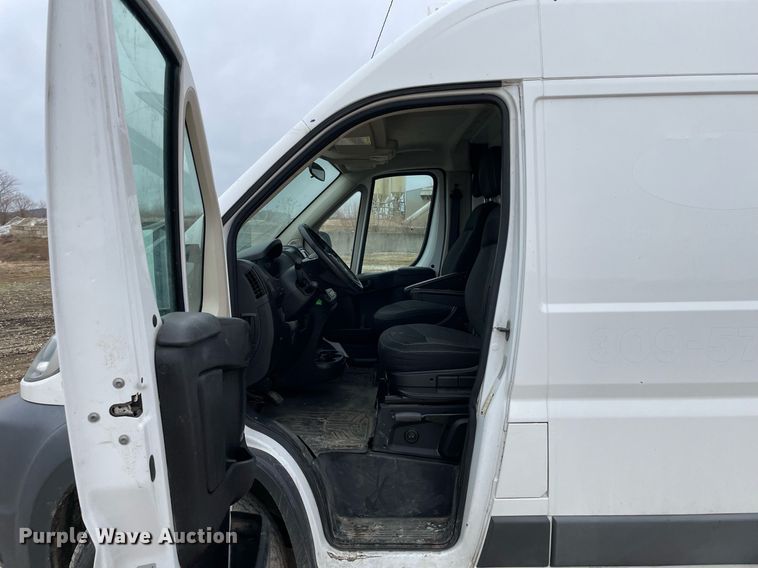image for item MA9910 2017 Dodge Ram ProMaster 2500  van