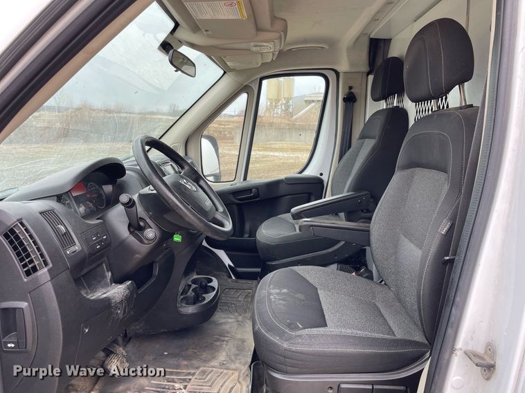 image for item MA9910 2017 Dodge Ram ProMaster 2500  van