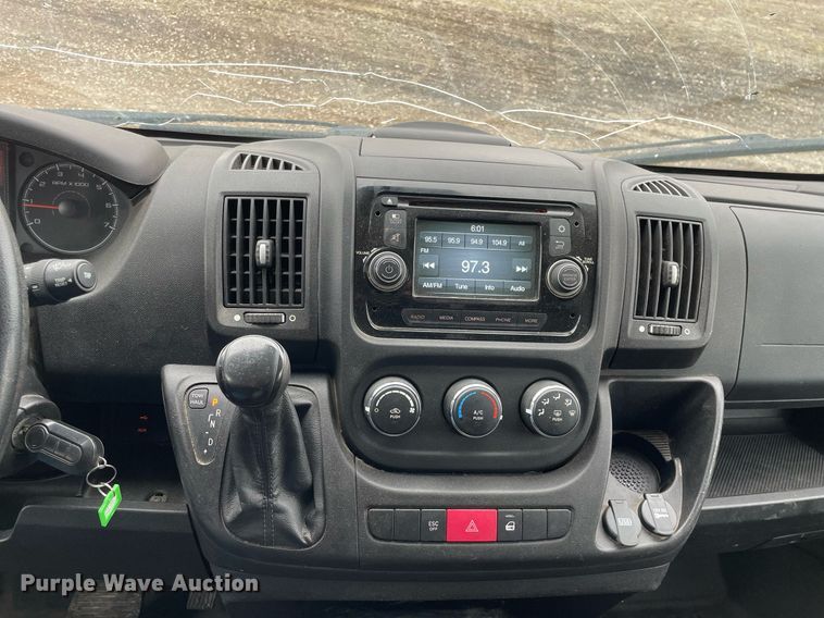 image for item MA9910 2017 Dodge Ram ProMaster 2500  van