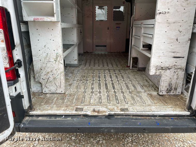 image for item MA9910 2017 Dodge Ram ProMaster 2500  van