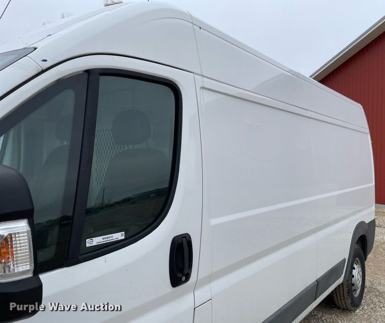 image for item MA9910 2017 Dodge Ram ProMaster 2500  van
