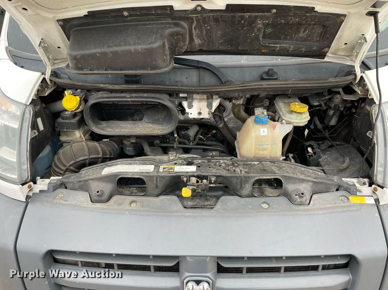 image for item MA9910 2017 Dodge Ram ProMaster 2500  van