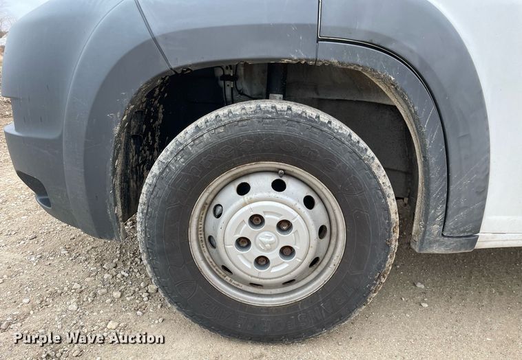 image for item MA9910 2017 Dodge Ram ProMaster 2500  van