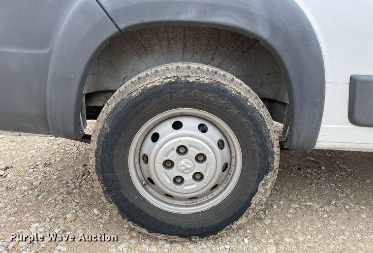 image for item MA9910 2017 Dodge Ram ProMaster 2500  van