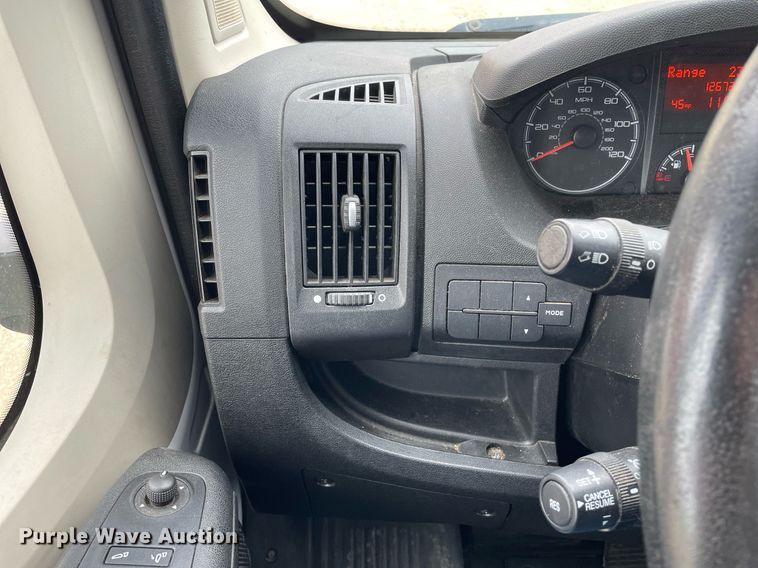 image for item MA9911 2017 Dodge Ram ProMaster 2500  van