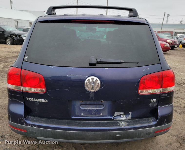 image for item MC9583 2004 Volkswagen Touareg  SUV