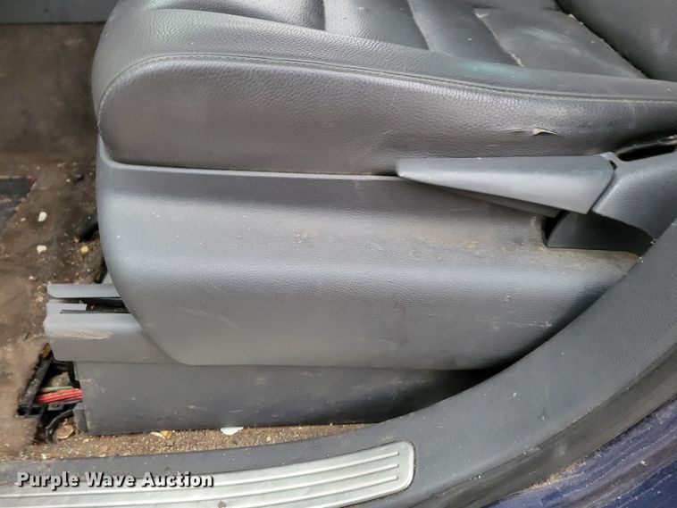 image for item MC9583 2004 Volkswagen Touareg  SUV