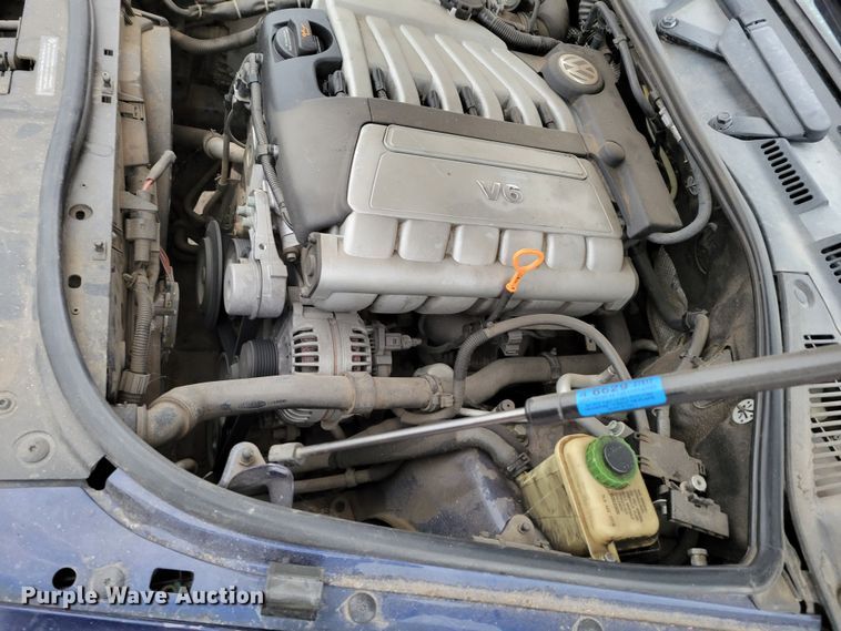 image for item MC9583 2004 Volkswagen Touareg  SUV