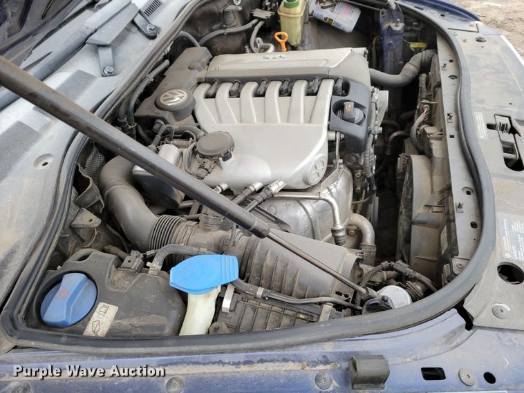 image for item MC9583 2004 Volkswagen Touareg  SUV