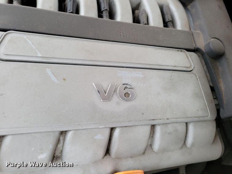 image for item MC9583 2004 Volkswagen Touareg  SUV