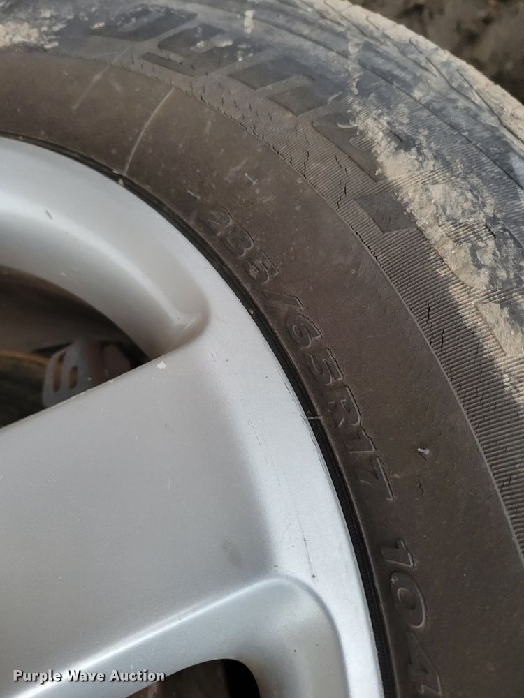 image for item MC9583 2004 Volkswagen Touareg  SUV