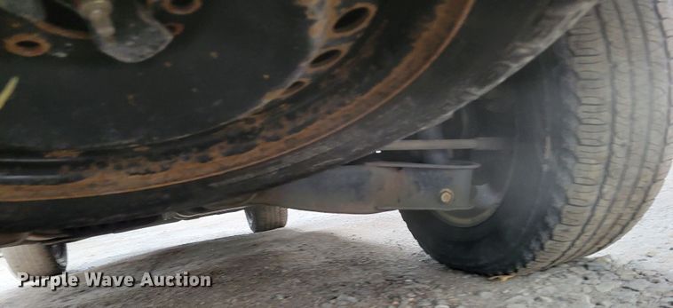 image for item MC9584 2004 Ford Explorer XLT  SUV