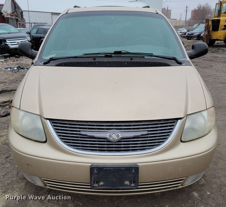 image for item MC9587 2001 Chrysler Town & Country LXi  van