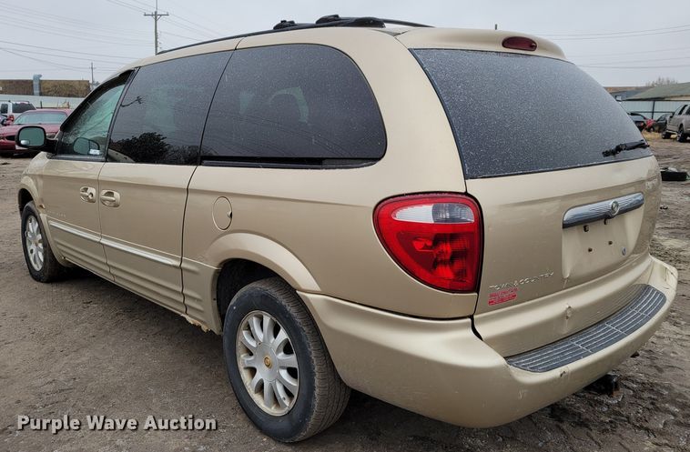 image for item MC9587 2001 Chrysler Town & Country LXi  van